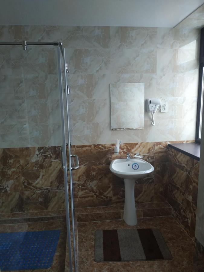 Турист Taraz Zewnętrze zdjęcie